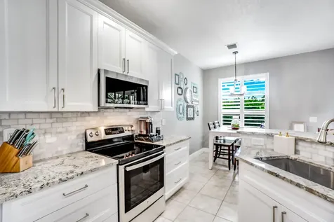 9760 Vineyard Court Boca Raton FL 33428