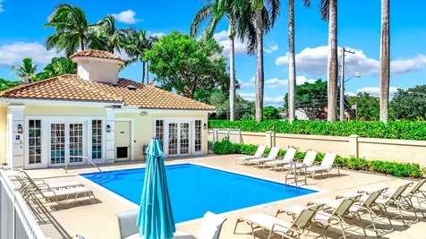 9760 Vineyard Court Boca Raton FL 33428