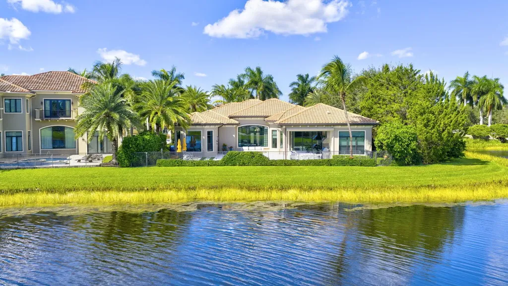 16762 Crown Bridge Drive Delray Beach FL 33446