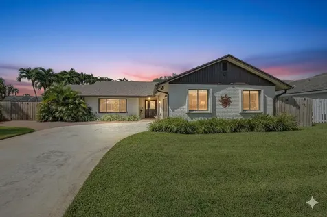 17705 Maplewood Drive Boca Raton FL 33487