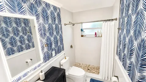 2568 Dudley Drive E West Palm Beach FL 33415