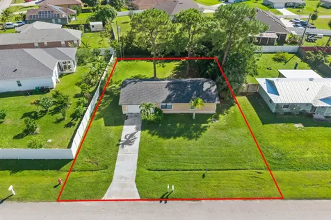2219 SW Franklin Street Port St Lucie FL 34953
