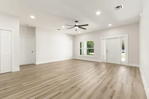 5310 Sunset Boulevard Fort Pierce FL 34982
