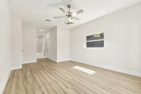 5310 Sunset Boulevard Fort Pierce FL 34982
