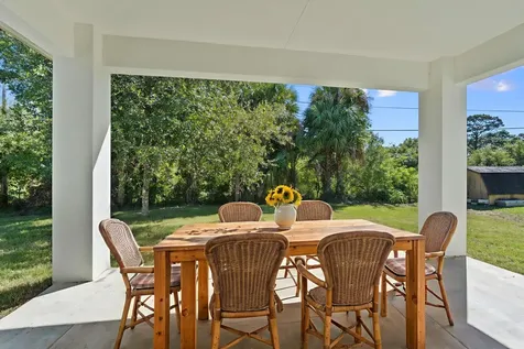 5310 Sunset Boulevard Fort Pierce FL 34982