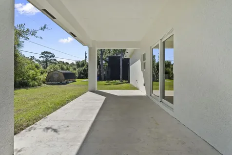5310 Sunset Boulevard Fort Pierce FL 34982