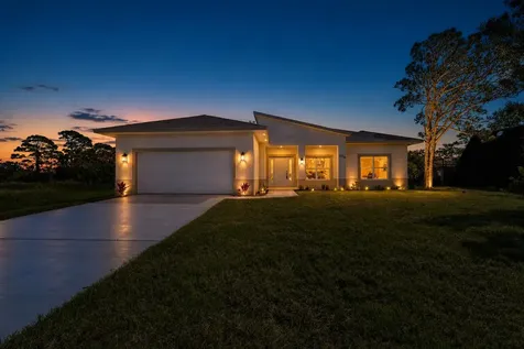 5310 Sunset Boulevard Fort Pierce FL 34982