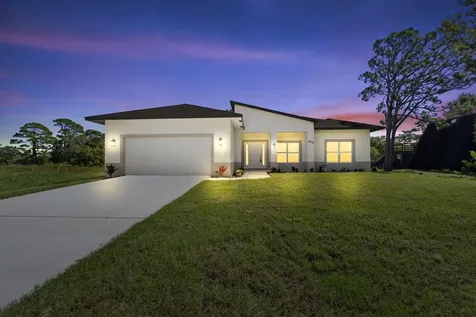 5310 Sunset Boulevard Fort Pierce FL 34982