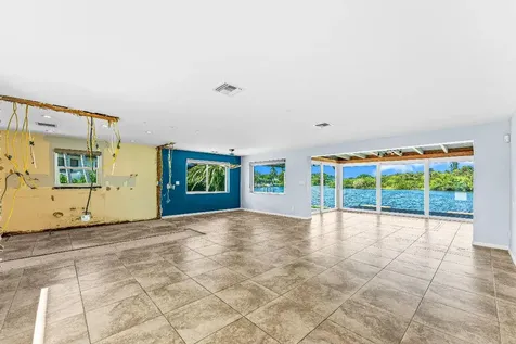 6788 Bayshore Drive Lake Worth FL 33462