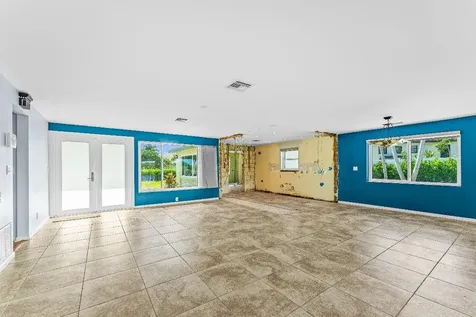 6788 Bayshore Drive Lake Worth FL 33462