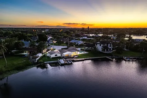 6788 Bayshore Drive Lake Worth FL 33462