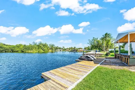 6788 Bayshore Drive Lake Worth FL 33462