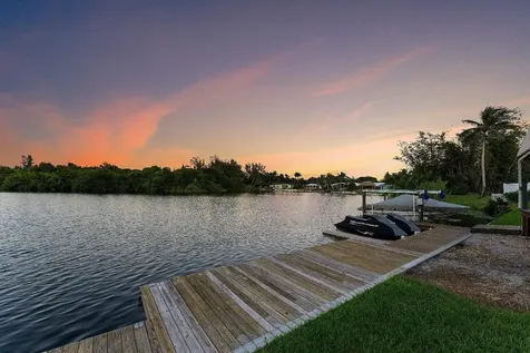 6788 Bayshore Drive Lake Worth FL 33462