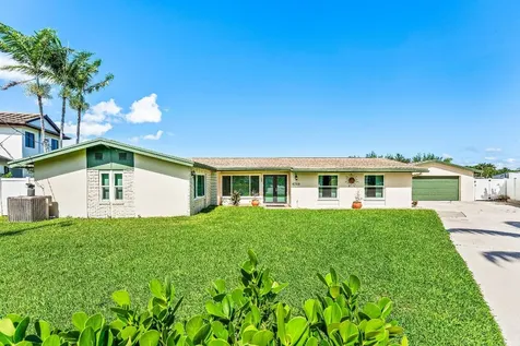 6788 Bayshore Drive Lake Worth FL 33462