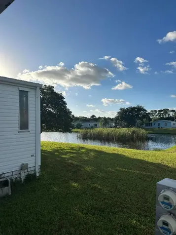 528 Tropical Isle Circle Fort Pierce FL 34982