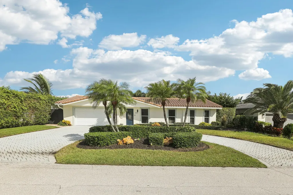 2731 NE 5th Street Pompano Beach FL 33062