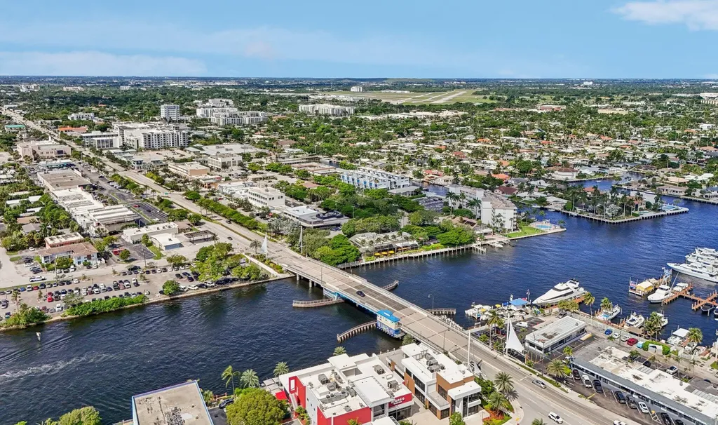 2731 NE 5th Street Pompano Beach FL 33062