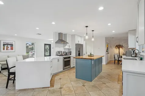 2731 NE 5th Street Pompano Beach FL 33062