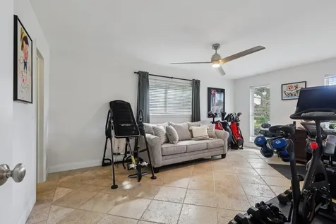 2731 NE 5th Street Pompano Beach FL 33062