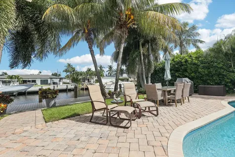 2731 NE 5th Street Pompano Beach FL 33062