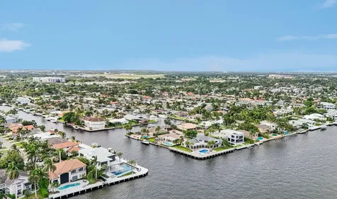 2731 NE 5th Street Pompano Beach FL 33062