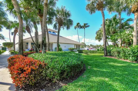 318 Oak Harbour Drive Juno Beach FL 33408