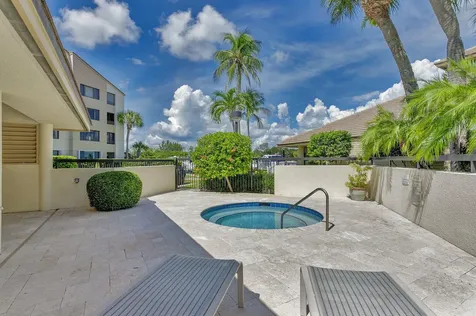 318 Oak Harbour Drive Juno Beach FL 33408