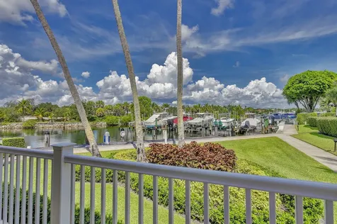 318 Oak Harbour Drive Juno Beach FL 33408