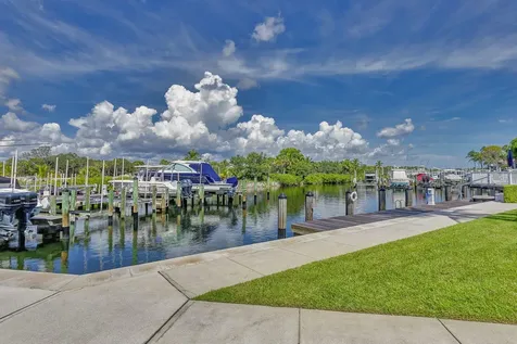 318 Oak Harbour Drive Juno Beach FL 33408