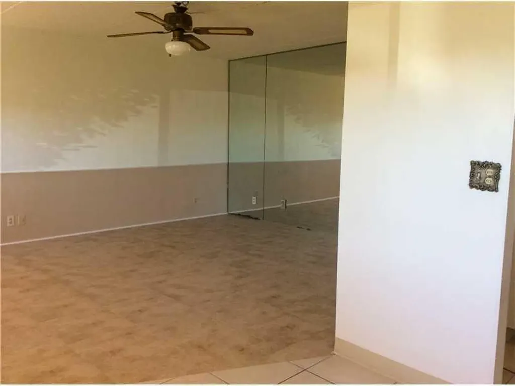500 Village Green Circle W Palm Springs FL 33461
