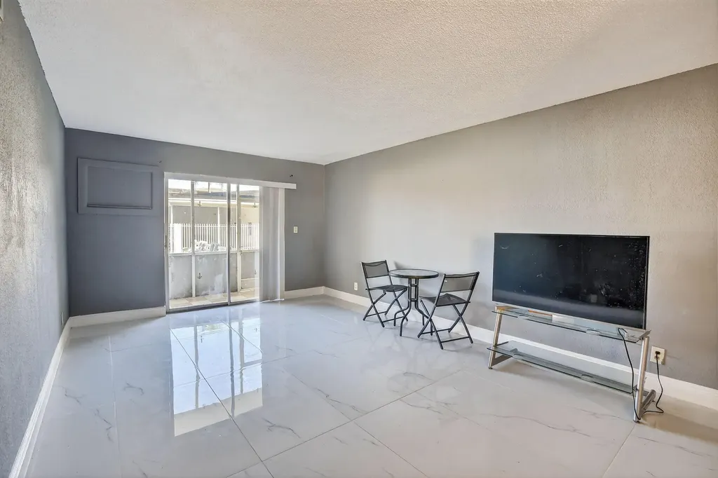4770 NW 10th Court Plantation FL 33313