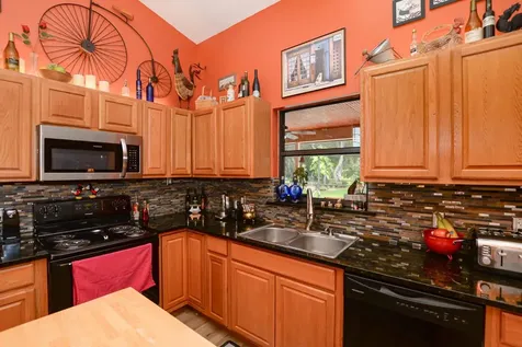 3068 SE Darien Road Port St Lucie FL 34952