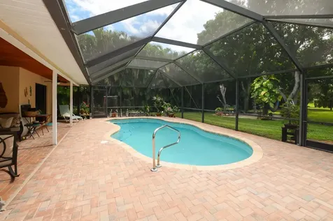 3068 SE Darien Road Port St Lucie FL 34952