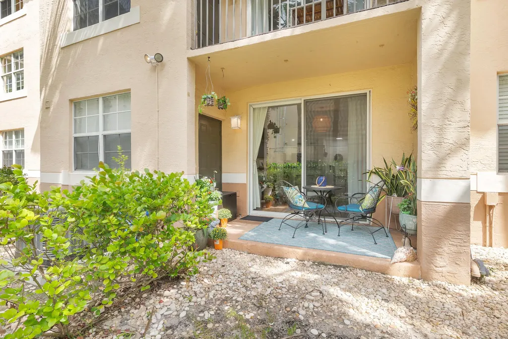 1805 N Flagler Drive West Palm Beach FL 33407