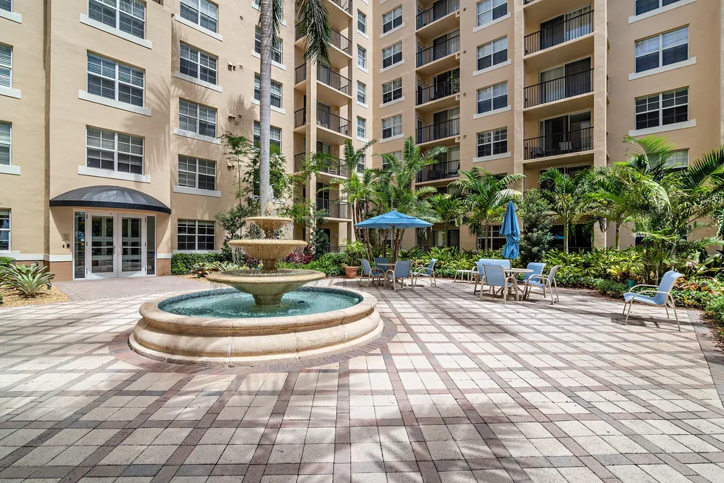 1805 N Flagler Drive West Palm Beach FL 33407