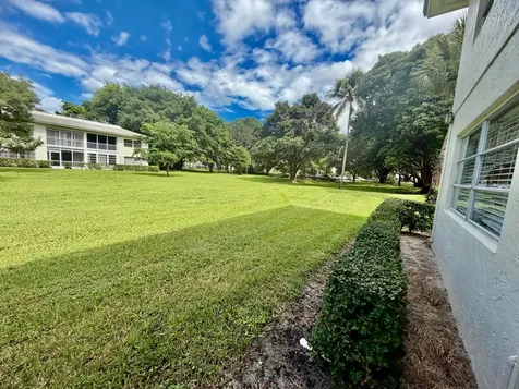 1211 Bahama Bend Coconut Creek FL 33066