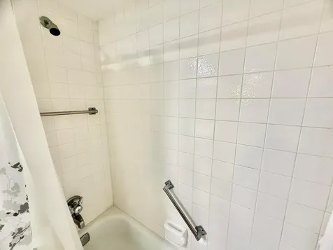 1211 Bahama Bend Coconut Creek FL 33066