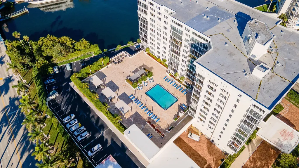 50 East Road Delray Beach FL 33483