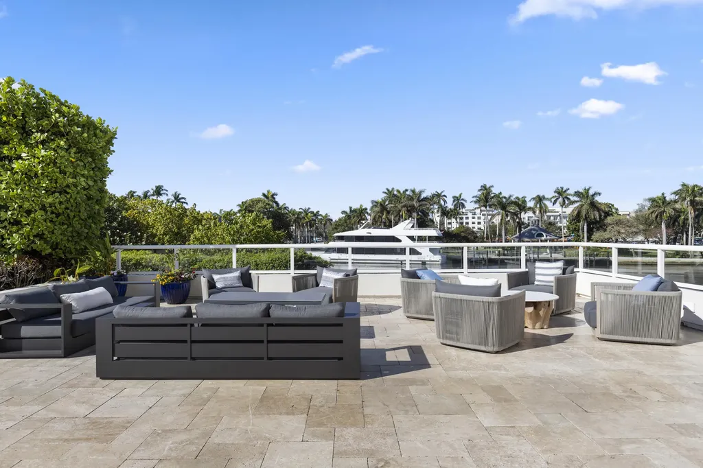 50 East Road Delray Beach FL 33483