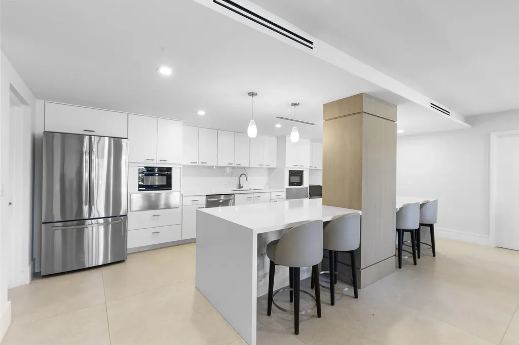 50 East Road Delray Beach FL 33483