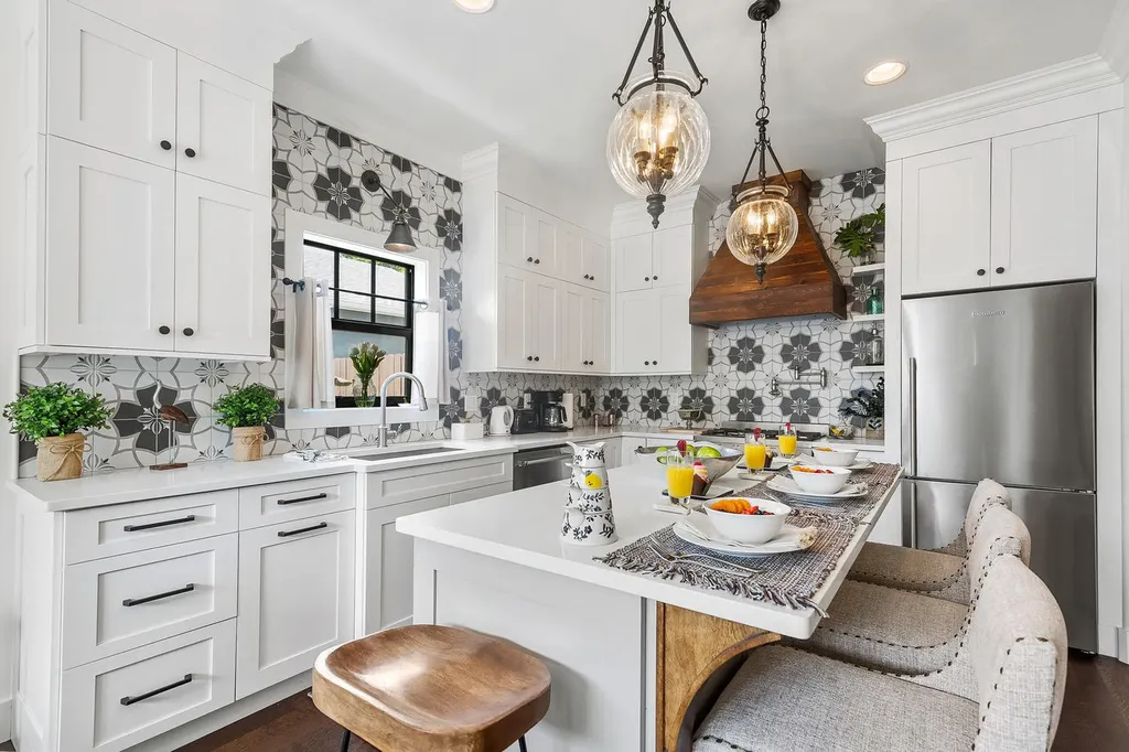 3505 Poinsettia Avenue West Palm Beach FL 33407