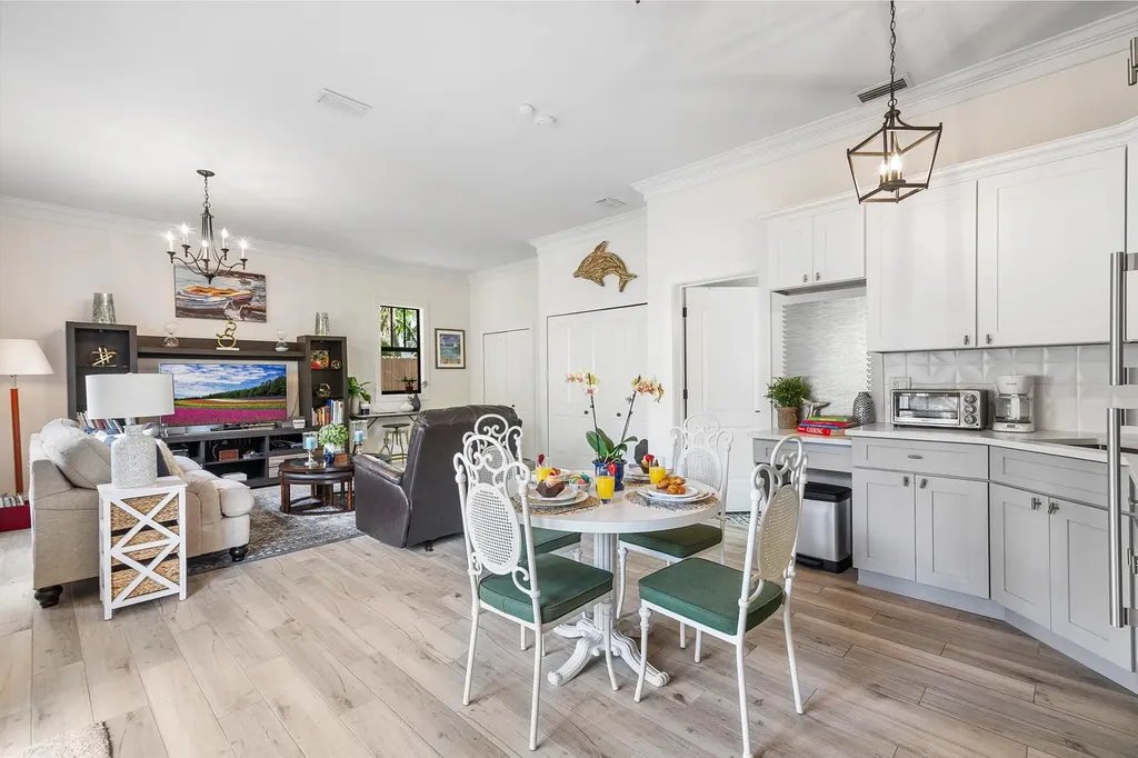 3505 Poinsettia Avenue West Palm Beach FL 33407