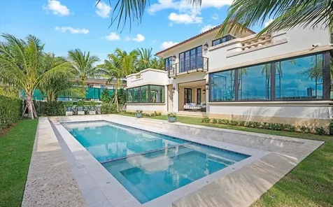 1260 N Lake Way Palm Beach FL 33480