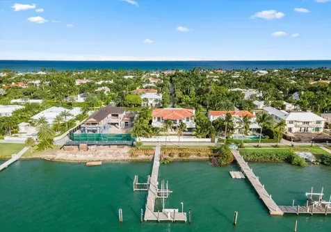 1260 N Lake Way Palm Beach FL 33480