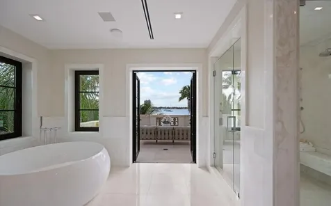 1260 N Lake Way Palm Beach FL 33480