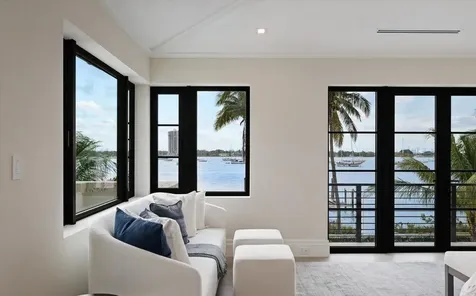 1260 N Lake Way Palm Beach FL 33480