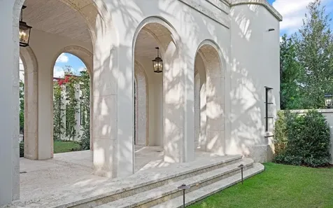 1260 N Lake Way Palm Beach FL 33480
