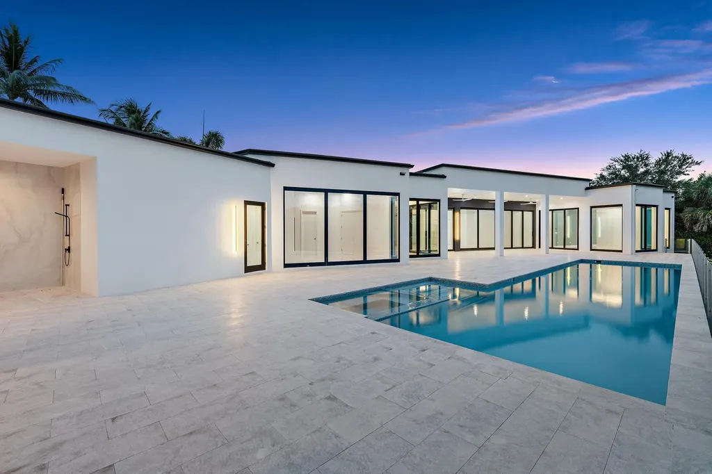 8309 SE Rivers Edge Street Jupiter FL 33458