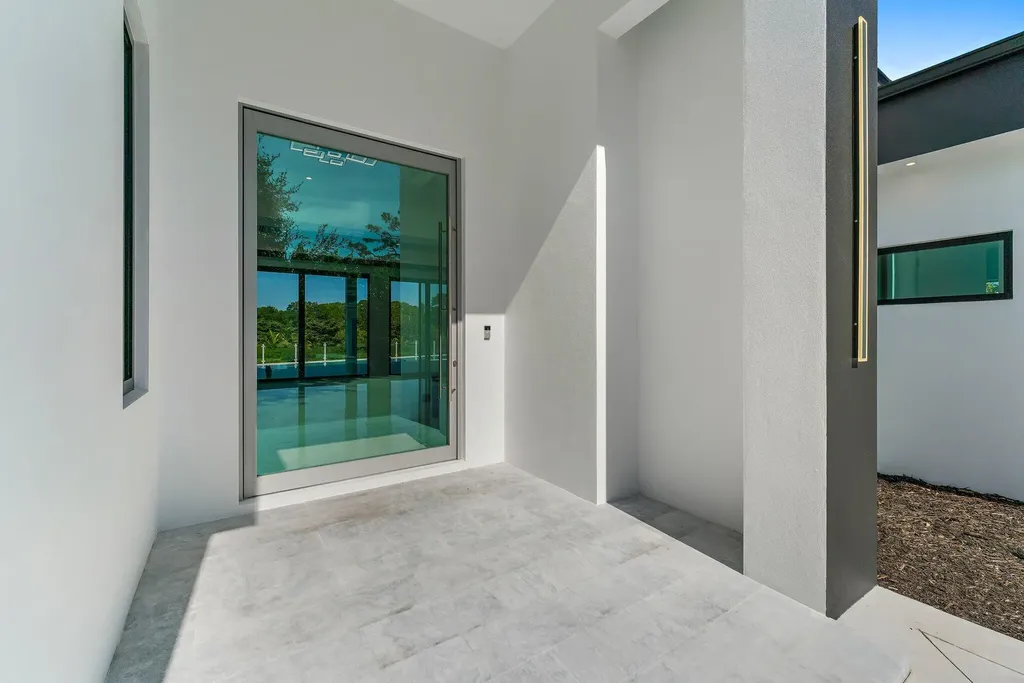 8309 SE Rivers Edge Street Jupiter FL 33458