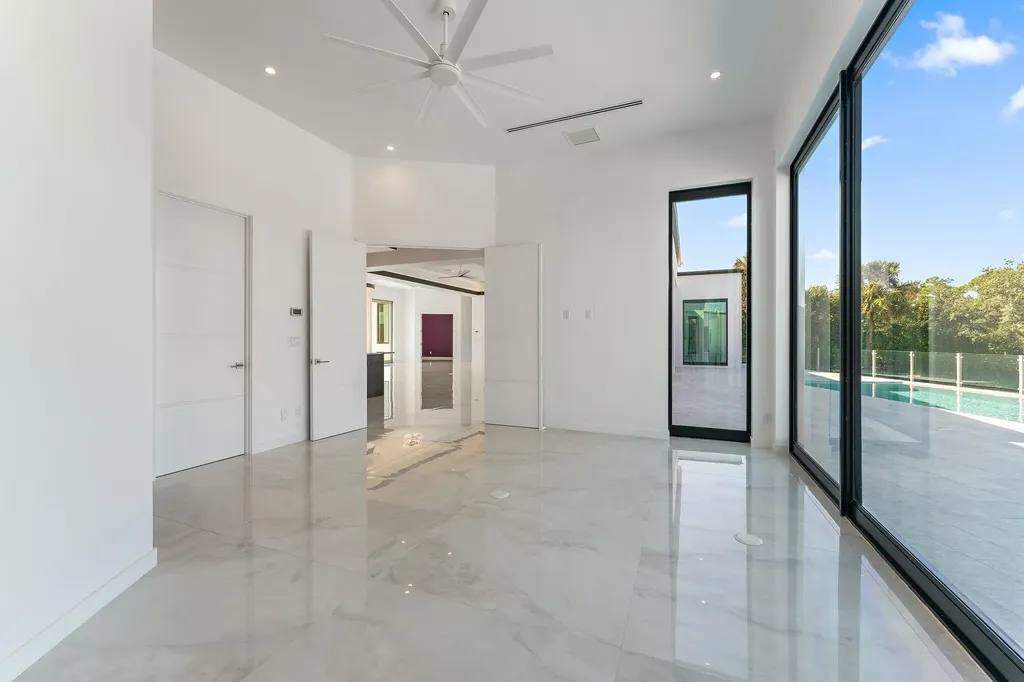 8309 SE Rivers Edge Street Jupiter FL 33458